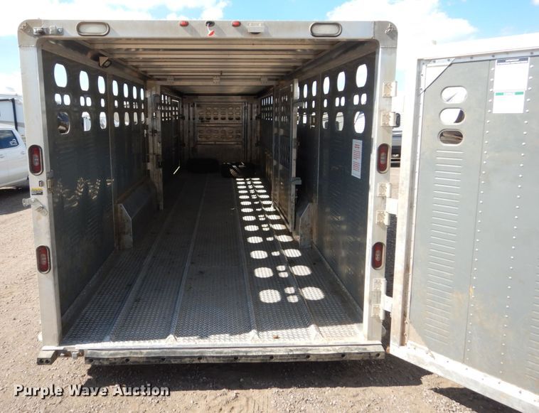 image for item GA9126 2019 Wilson PSGN-5730T livestock trailer