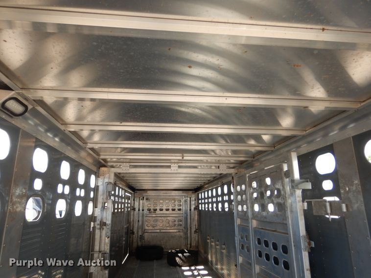 image for item GA9126 2019 Wilson PSGN-5730T livestock trailer