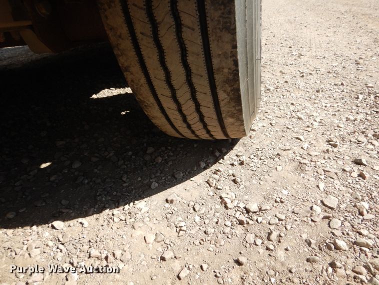 image for item GA9126 2019 Wilson PSGN-5730T livestock trailer