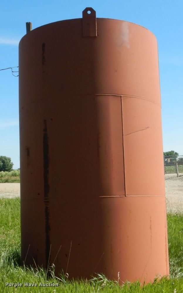 image for item GA9132 13'10"L steel tank