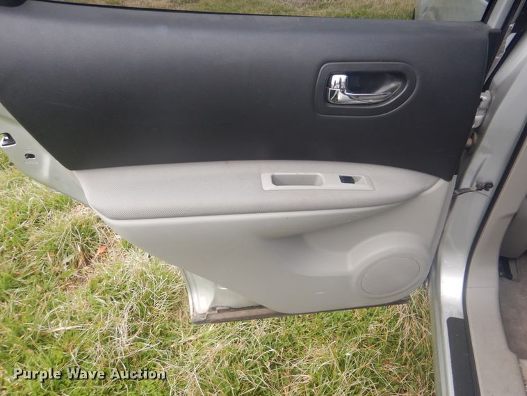 image for item GD9153 2012 Nissan Rogue SUV