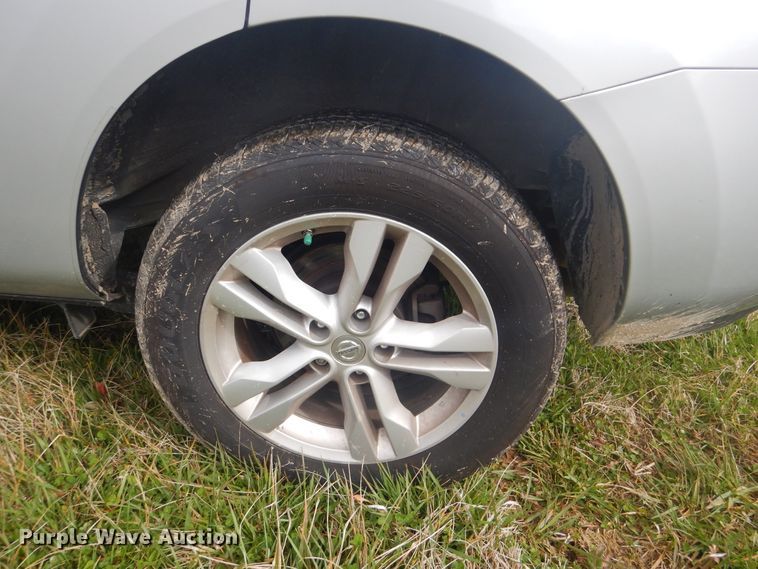 image for item GD9153 2012 Nissan Rogue SUV