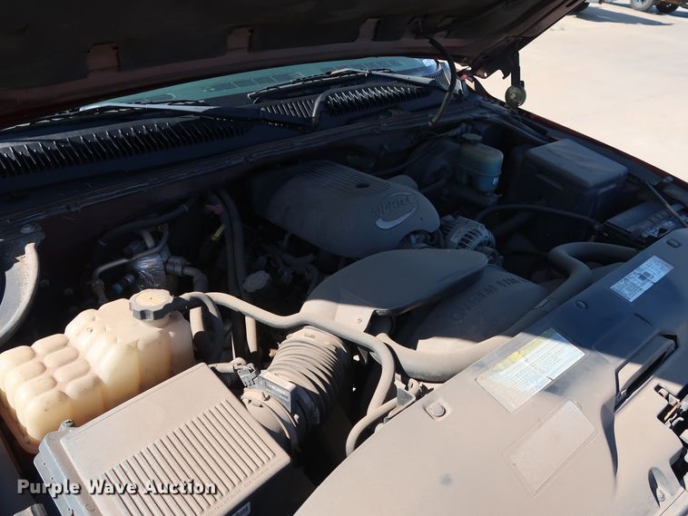 image for item GD9809 2001 Chevrolet Silverado 1500 Ext. Cab pickup truck