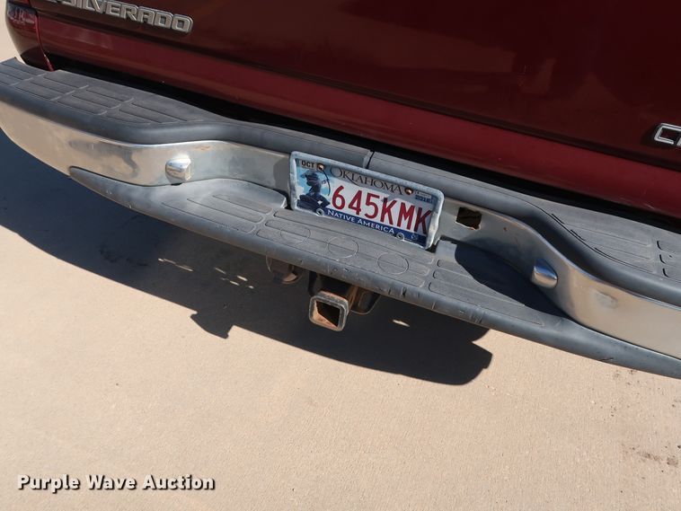 image for item GD9809 2001 Chevrolet Silverado 1500 Ext. Cab pickup truck