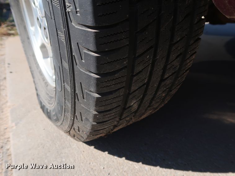 image for item GD9809 2001 Chevrolet Silverado 1500 Ext. Cab pickup truck