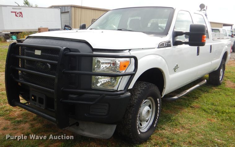 image for item GF9243 2012 Ford F250 Super Duty  Crew Cab pickup truck