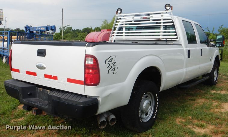 image for item GF9243 2012 Ford F250 Super Duty  Crew Cab pickup truck