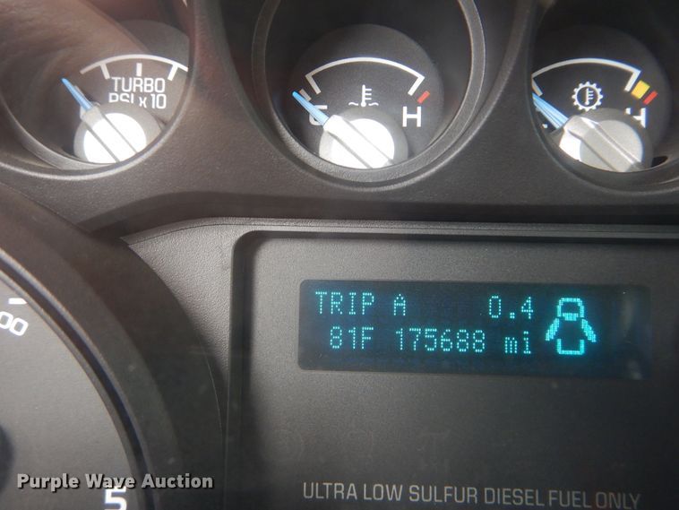 image for item GF9243 2012 Ford F250 Super Duty  Crew Cab pickup truck