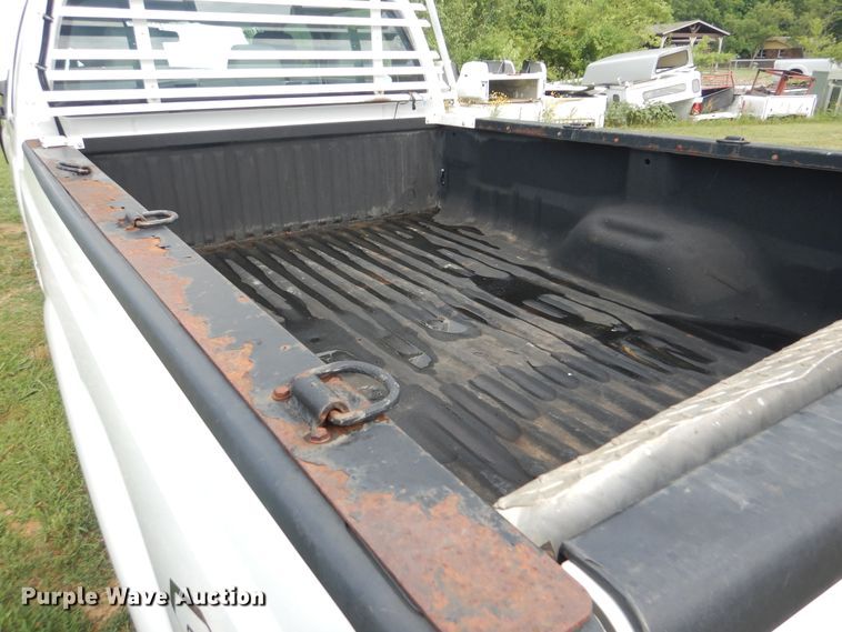 image for item GF9243 2012 Ford F250 Super Duty  Crew Cab pickup truck