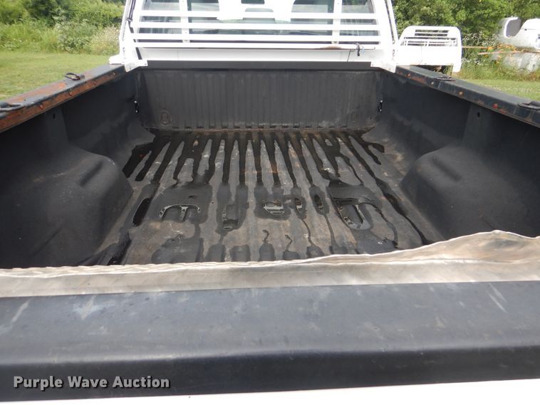 image for item GF9243 2012 Ford F250 Super Duty  Crew Cab pickup truck