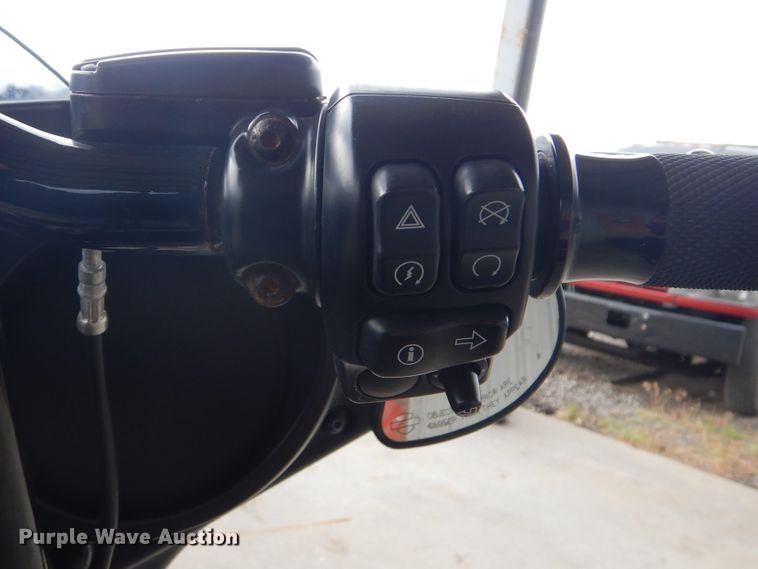 image for item GF9245 2017 Harley Davidson Street Glide motorcycle