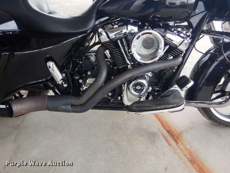 image for item GF9245 2017 Harley Davidson Street Glide motorcycle