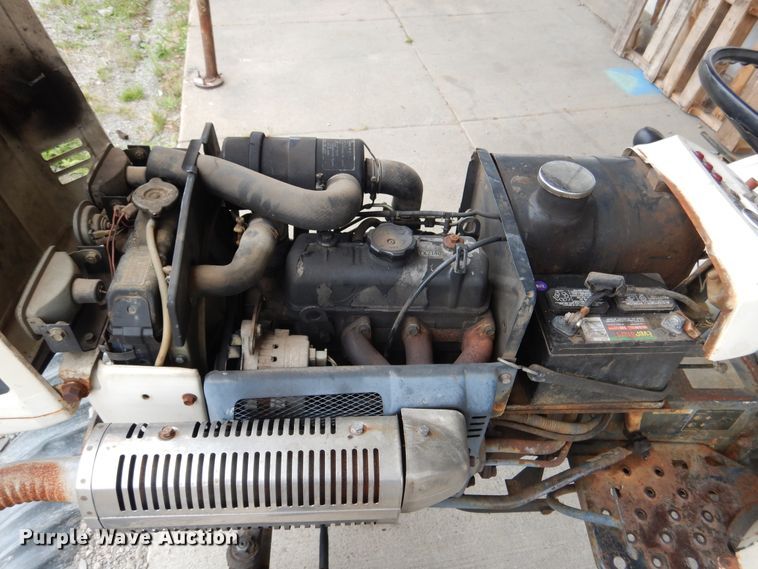 image for item GL9743 Bolens Iseki G152  tractor