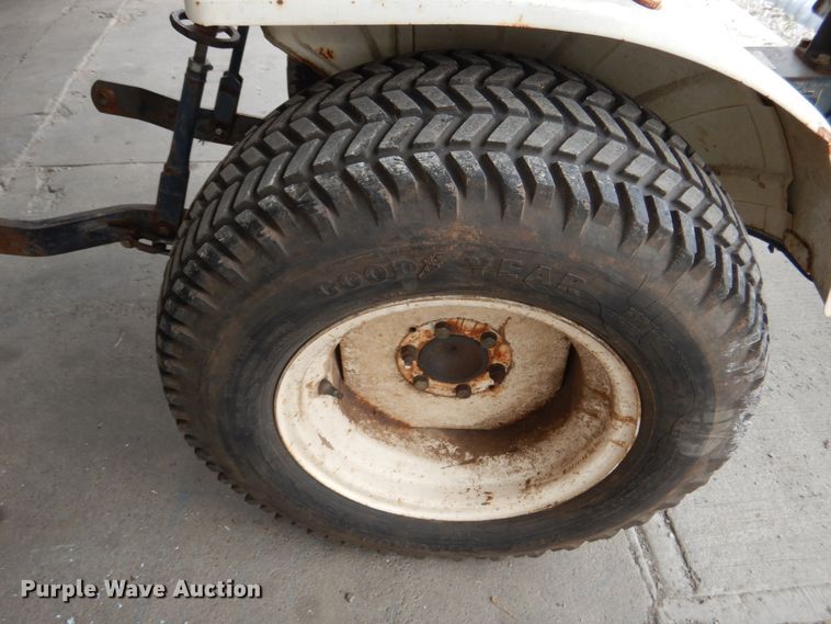 image for item GL9743 Bolens Iseki G152  tractor