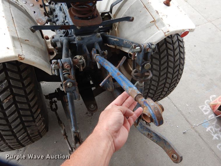 image for item GL9743 Bolens Iseki G152  tractor