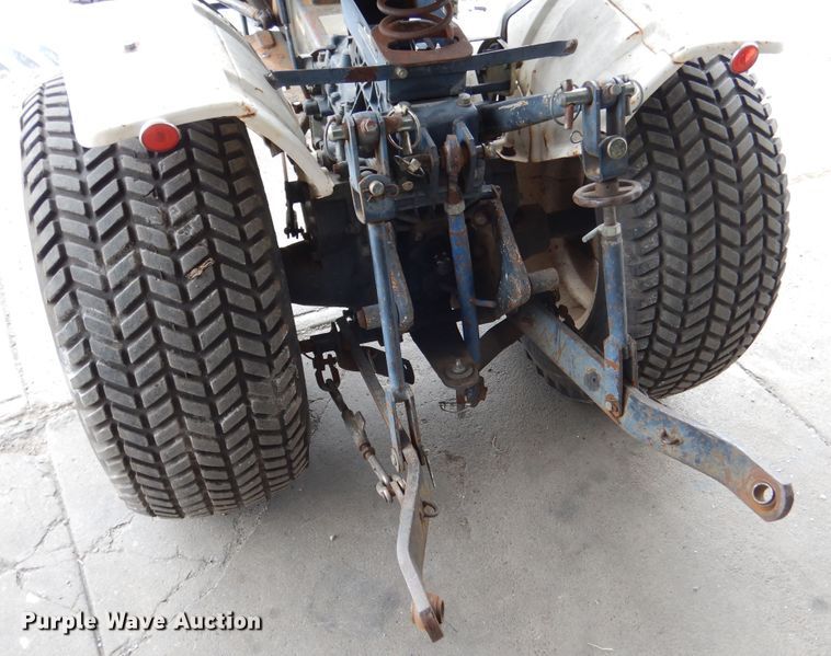 image for item GL9743 Bolens Iseki G152  tractor