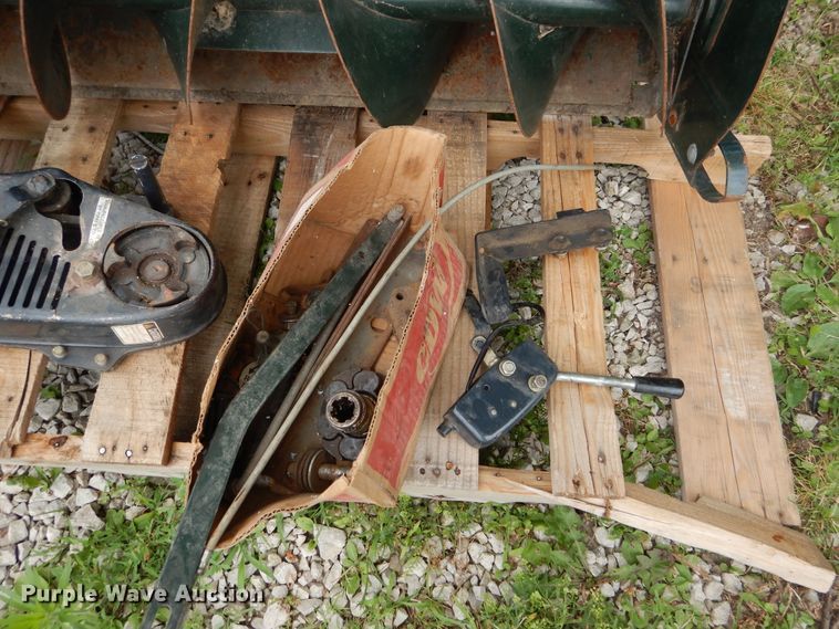 image for item GL9743 Bolens Iseki G152  tractor