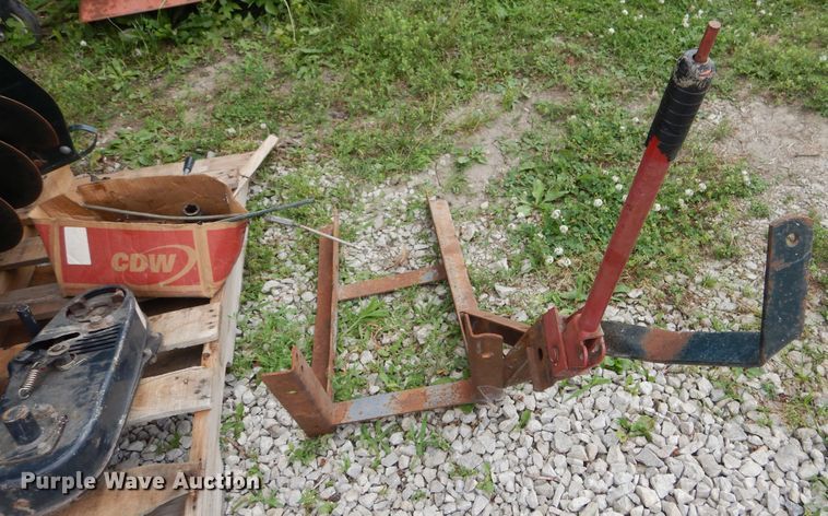 image for item GL9743 Bolens Iseki G152  tractor