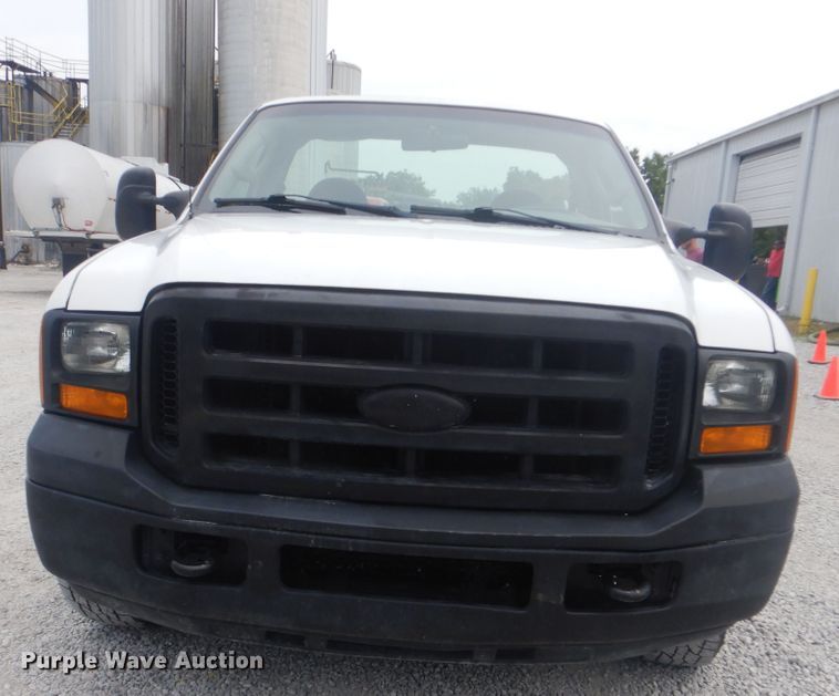 image for item GM9048 2006 Ford F250 Super Duty  pickup truck