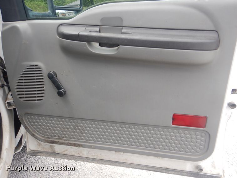 image for item GM9048 2006 Ford F250 Super Duty  pickup truck