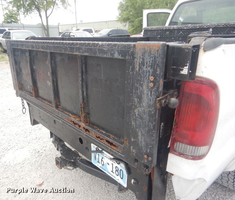 image for item GM9048 2006 Ford F250 Super Duty  pickup truck