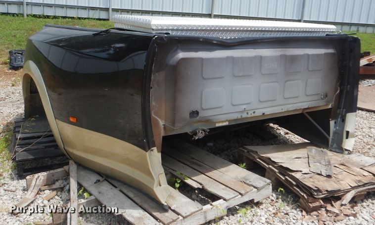 image for item GM9054 Dodge Ram 3500 pickup truck bed