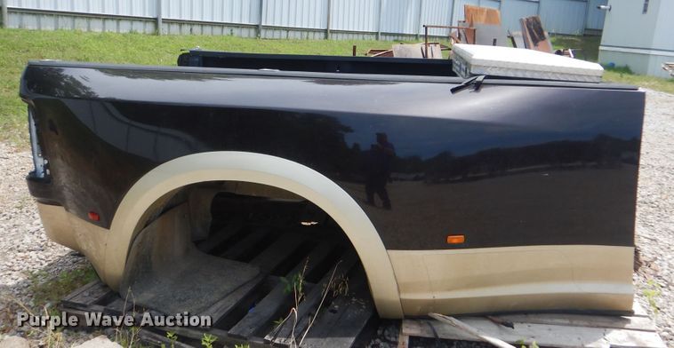 image for item GM9054 Dodge Ram 3500 pickup truck bed