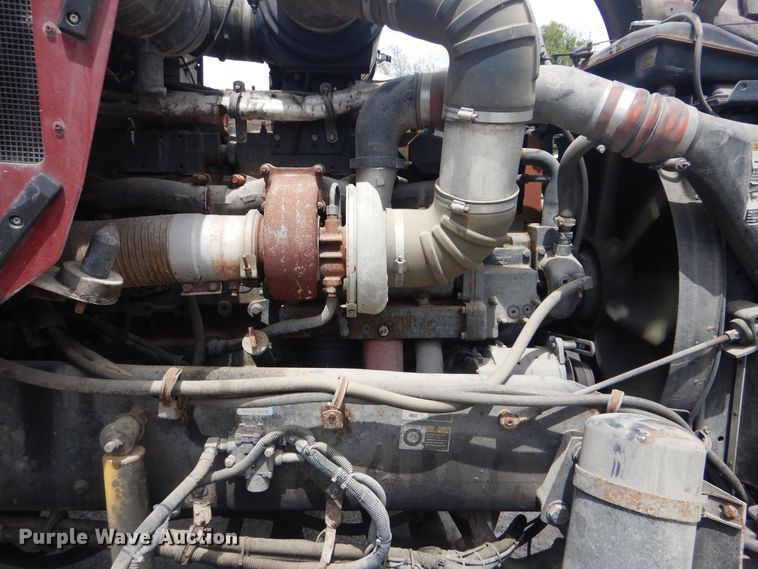 image for item GM9055 2003 Kenworth T800  truck cab and chassis