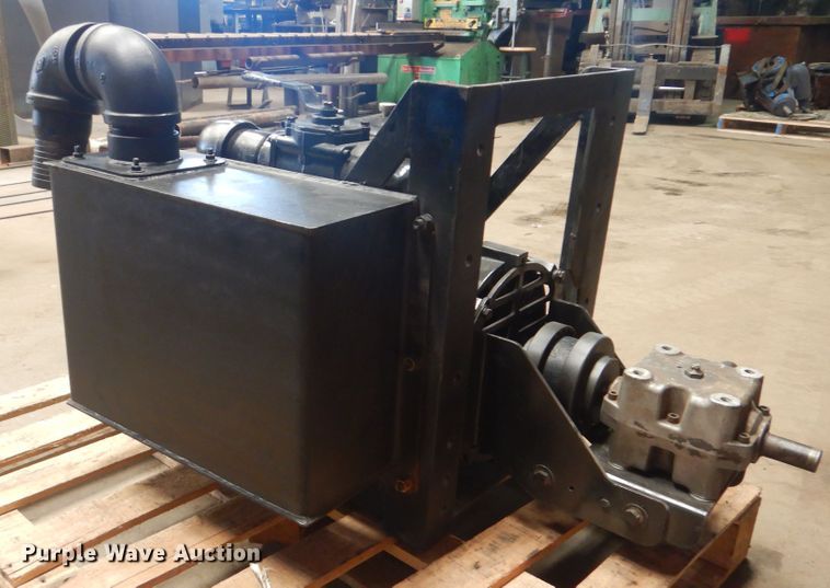 image for item GM9057 Challenger 607 vacuum pump