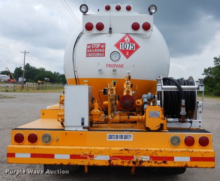 image for item GM9065 2005 Sterling Acterra  propane truck