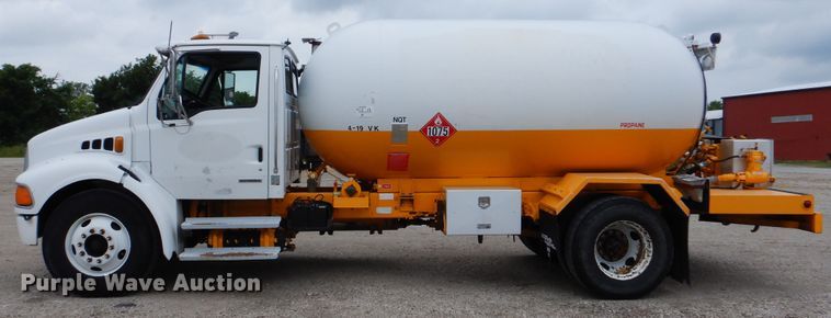 image for item GM9065 2005 Sterling Acterra  propane truck