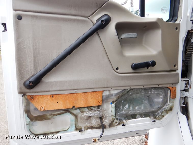 image for item GM9065 2005 Sterling Acterra  propane truck