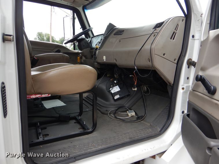 image for item GM9065 2005 Sterling Acterra  propane truck