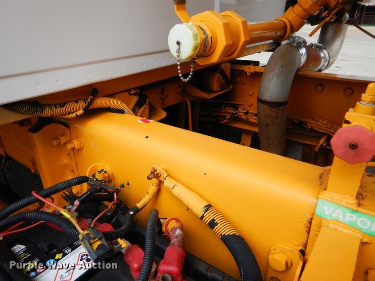 image for item GM9065 2005 Sterling Acterra  propane truck