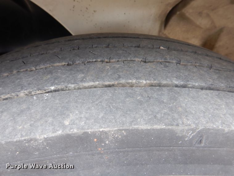 image for item GM9065 2005 Sterling Acterra  propane truck