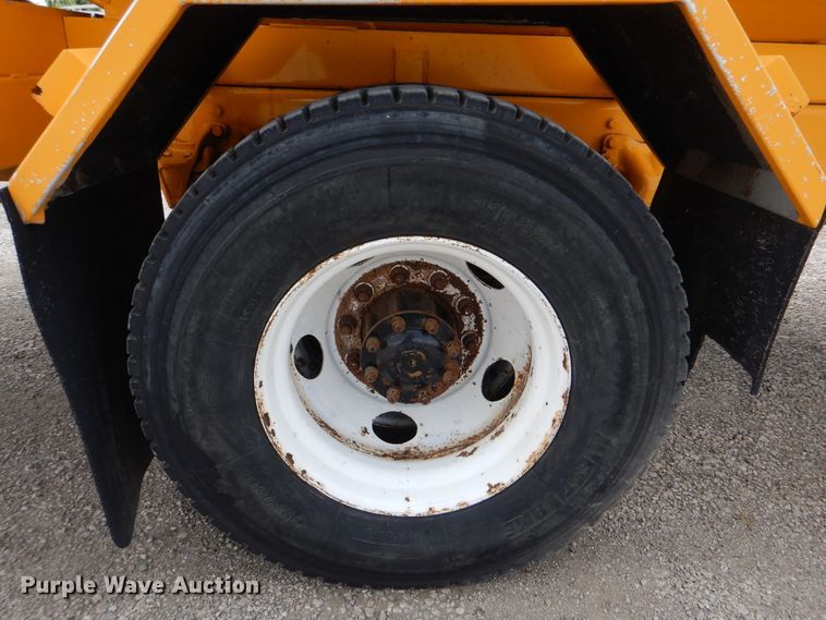 image for item GM9065 2005 Sterling Acterra  propane truck