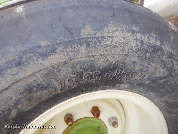 image for item GN9447 Parker 2600 gravity wagon