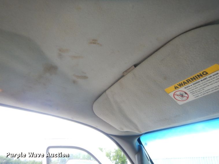 image for item GN9451 2003 Ford F250 Super Duty  pickup truck