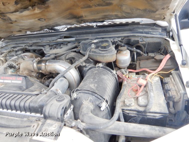 image for item GN9451 2003 Ford F250 Super Duty  pickup truck