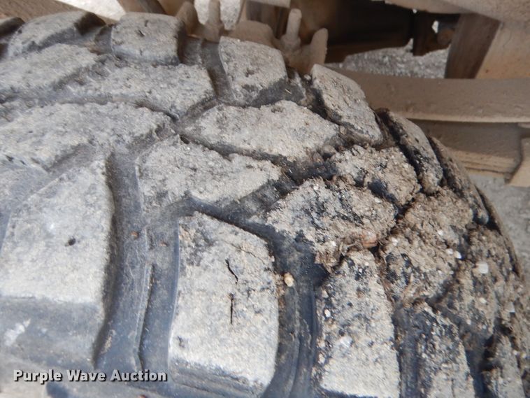 image for item GN9451 2003 Ford F250 Super Duty  pickup truck