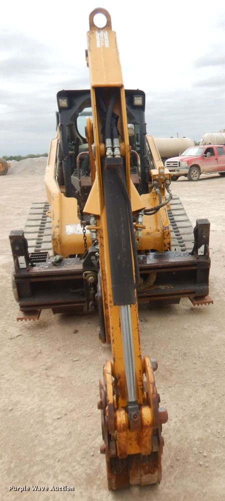 image for item GN9452 2002 Caterpillar BH-30W skid steer backhoe attachment