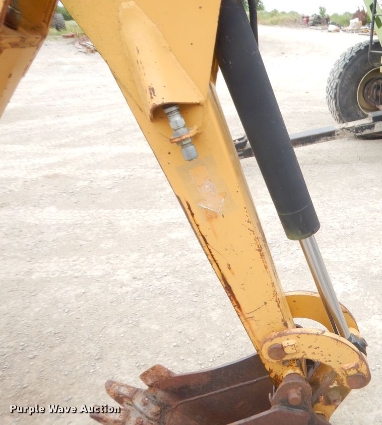 image for item GN9452 2002 Caterpillar BH-30W skid steer backhoe attachment