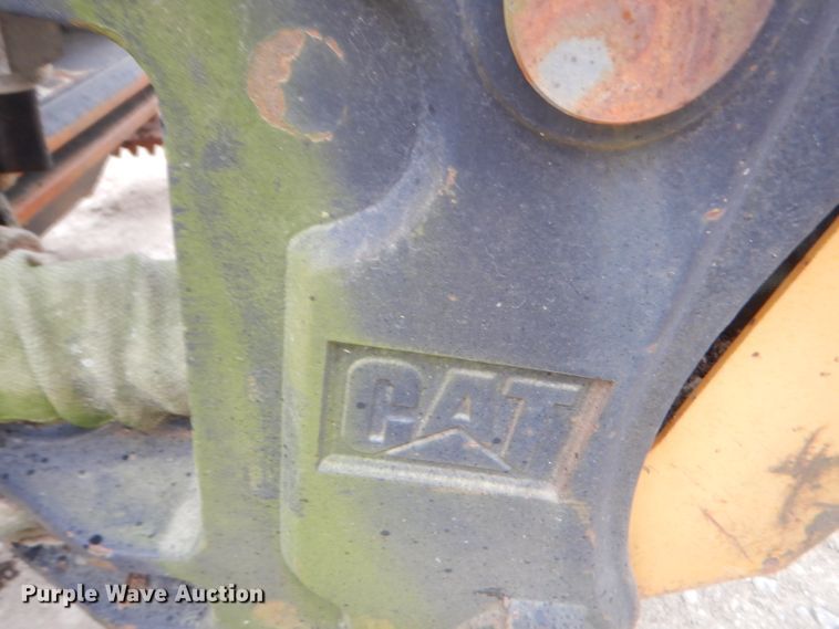 image for item GN9452 2002 Caterpillar BH-30W skid steer backhoe attachment