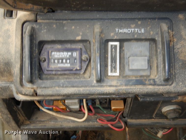 image for item GN9453 1998 Chevrolet C7500  service truck