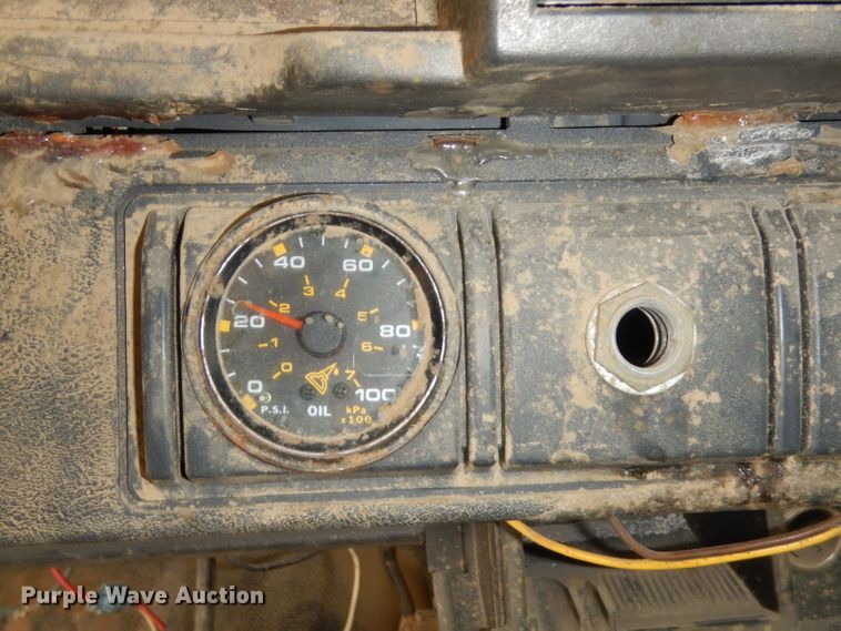 image for item GN9453 1998 Chevrolet C7500  service truck