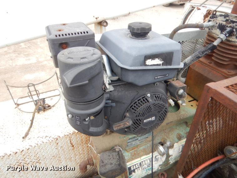 image for item GN9453 1998 Chevrolet C7500  service truck