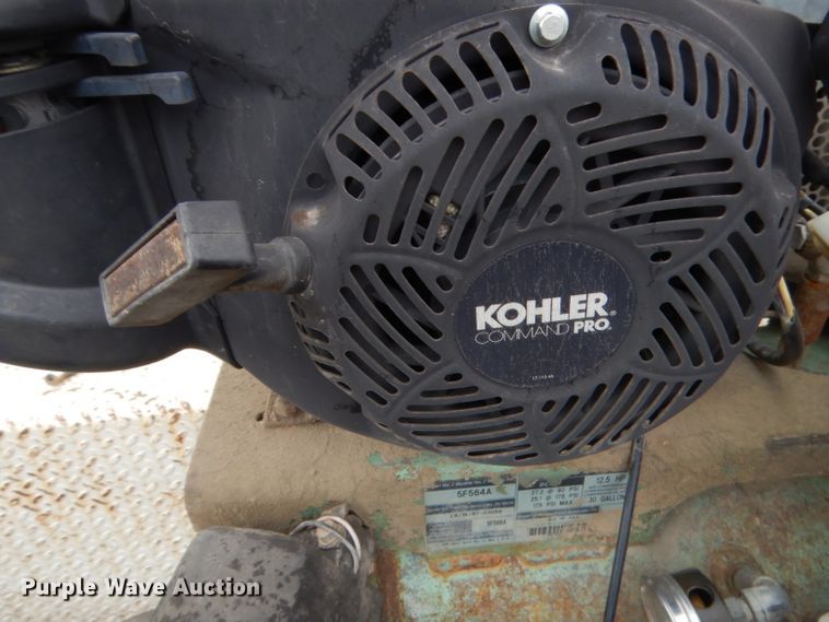 image for item GN9453 1998 Chevrolet C7500  service truck