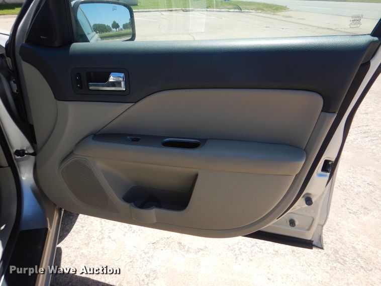 image for item GO9857 2010 Ford Fusion