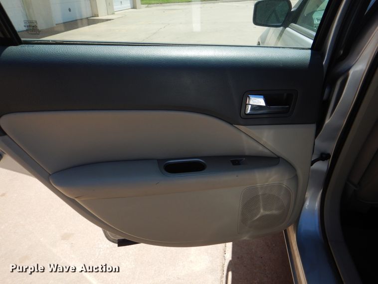 image for item GO9857 2010 Ford Fusion