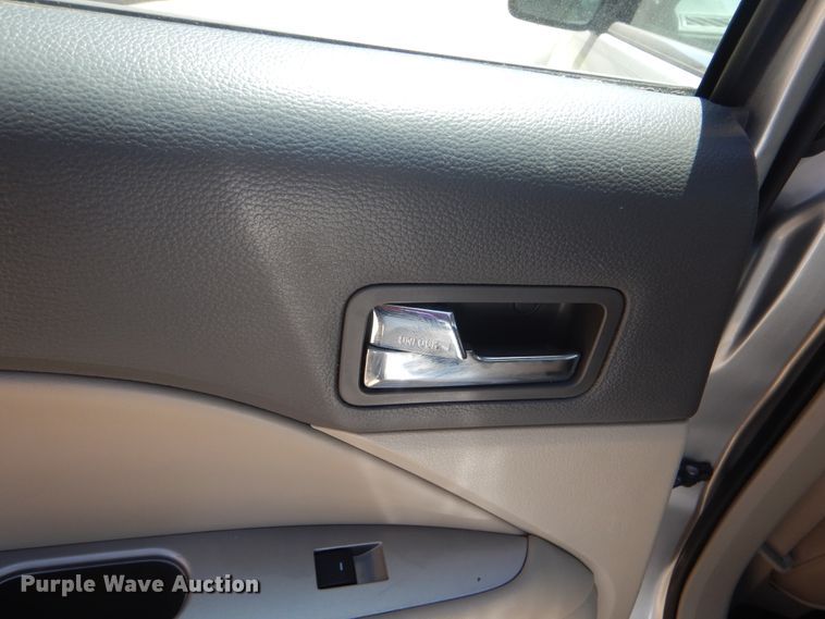 image for item GO9857 2010 Ford Fusion